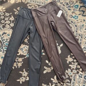 Time and Tru Black and Brown Leggings medium